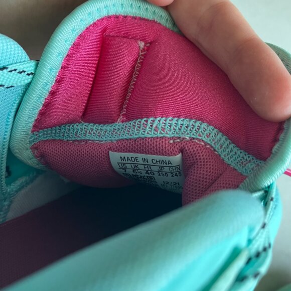 ? ADIDAS Dame 8 Energy Aqua Basketball Shoe ?